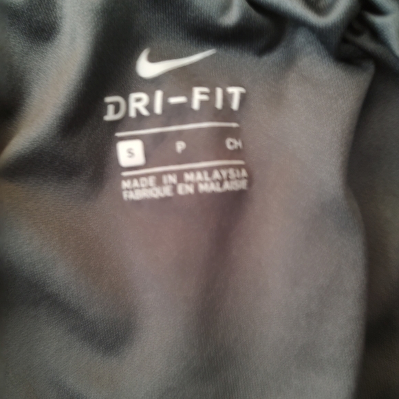 Nike running or swim shorts. New. Size small. - Picture 5 of 9